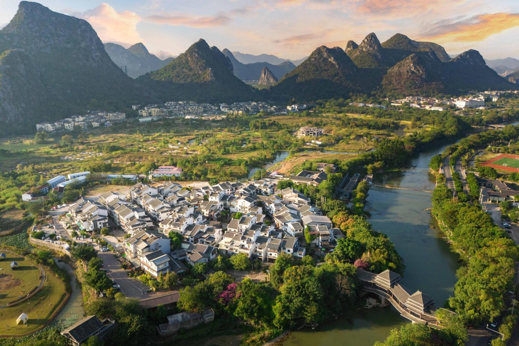 Guilin Village Creek Inn-Free Private Car Pick Up Station Stay 3 Nights Extérieur photo